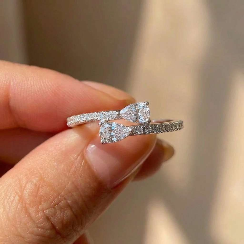Wedding Z - 925 Sterling Silver Bright Zirconia Finger
