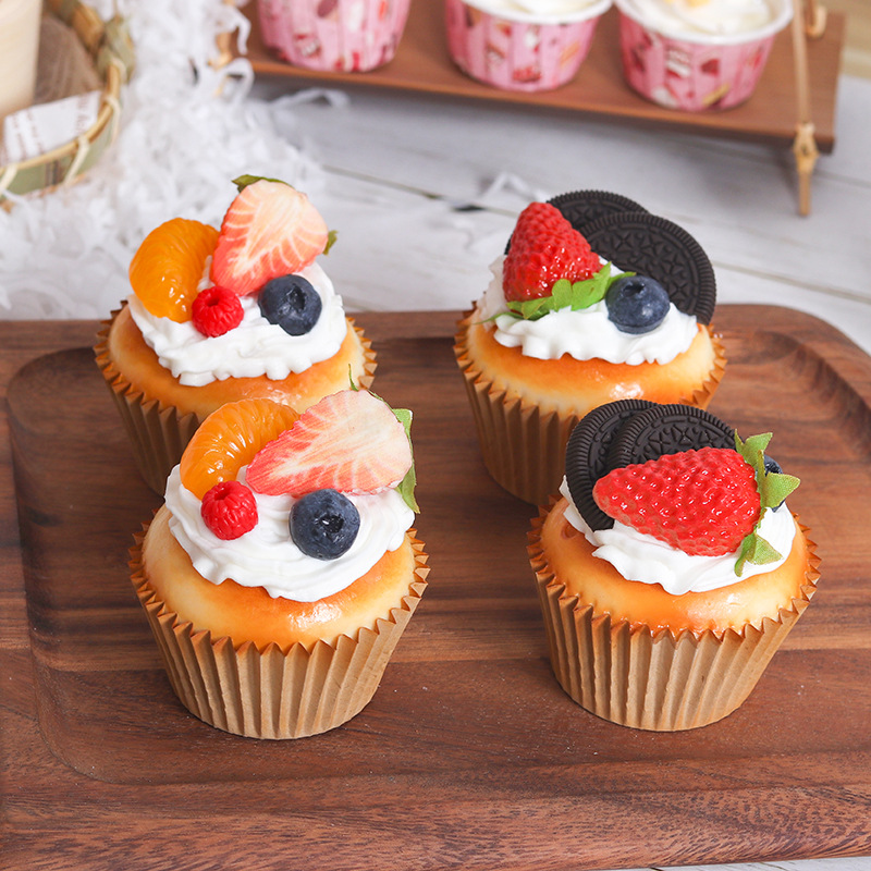 Fake Cupcake Fruit Cake Strawb - Wedding Cake Supply ulasan dan harga